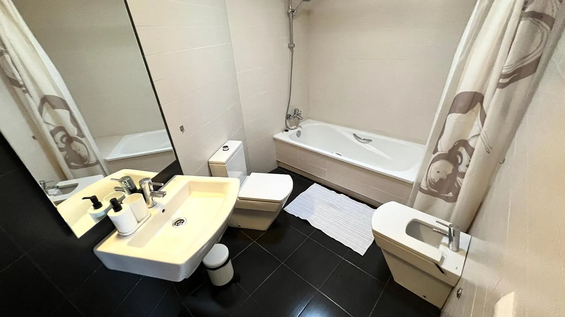 Ocean View Two Bedroom Apartment Granadilla De Abona